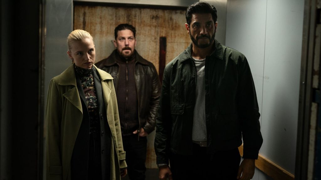 Иллюстрация к материалу «7 остросюжетных сериалов, которые точно достойны вашего внимания»